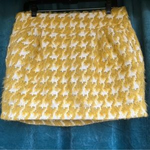 Baum und Pferdgarten Fuzzy Alpaca  Gold Mustard Houndstooth Mini Skirt size 42